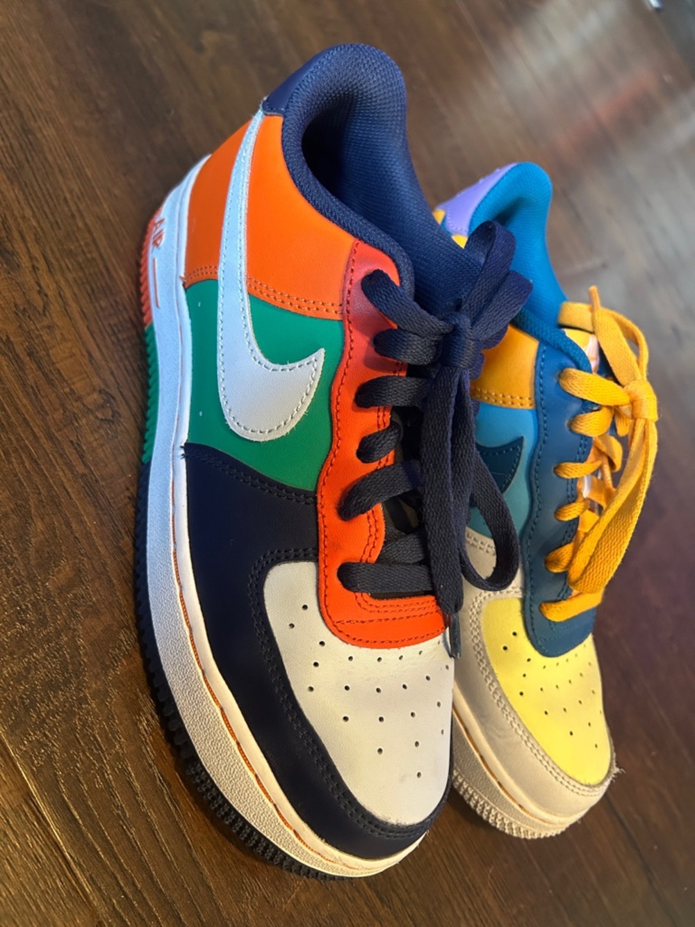 Nike Air Force 1 Multicolor Low Top Sneakers - Colorblock Swoosh
